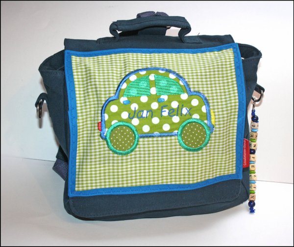 Rucksack, Kindergartentasche mit Namen – blau/grün - Motiv Auto